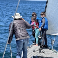 Shearwater_kids-on-bow