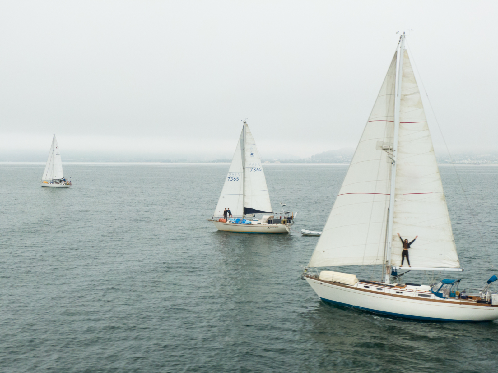 Esprit-Azimuth-Avocet-buddy-sail-to-Santa-Cruz-Island