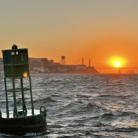 22122-buoy-lined-up-with-Alcatraz-and-the-GGB-last-month-as-the-blissful-Fall-sailing-season-set-in.-©William-Pryor