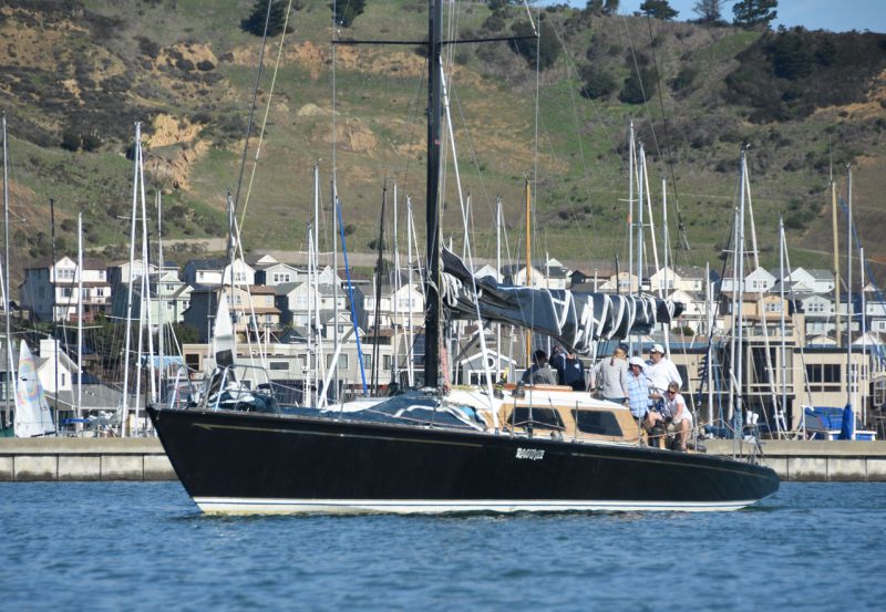 Ragtime passes Richmond Yacht Club