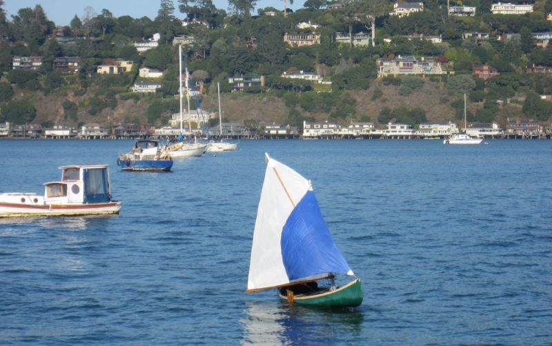 Dinghy sailing in Richardson Bay