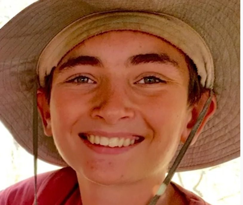 Young Cruiser Killed in Moorea