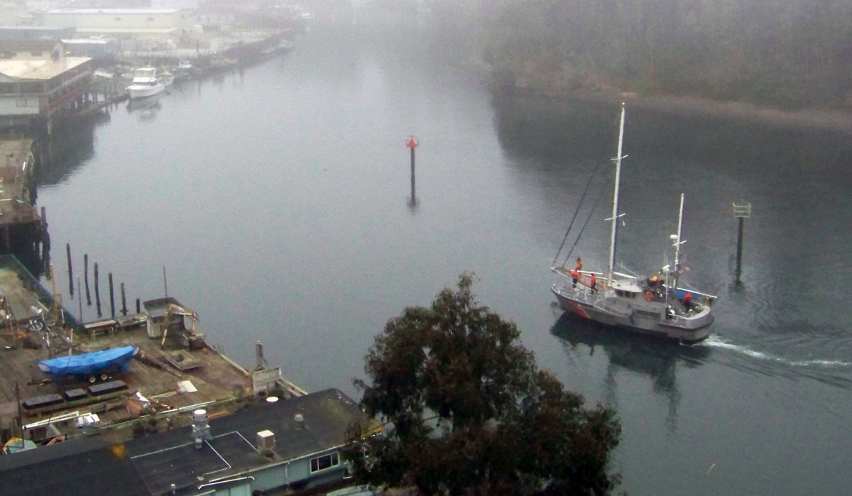 USCG assisting sailing vessel