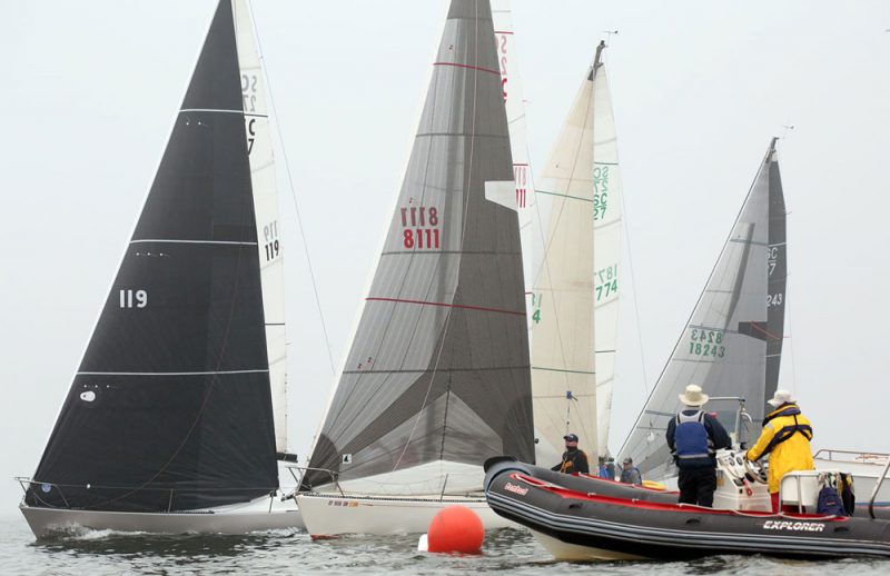 mark rounding with mark set boat