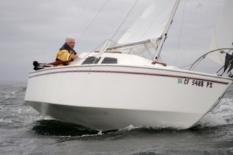 2001 Potter, Cat's Meow under sail