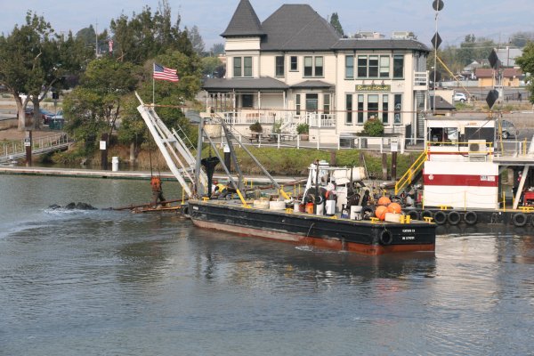 Petaluma River dredge