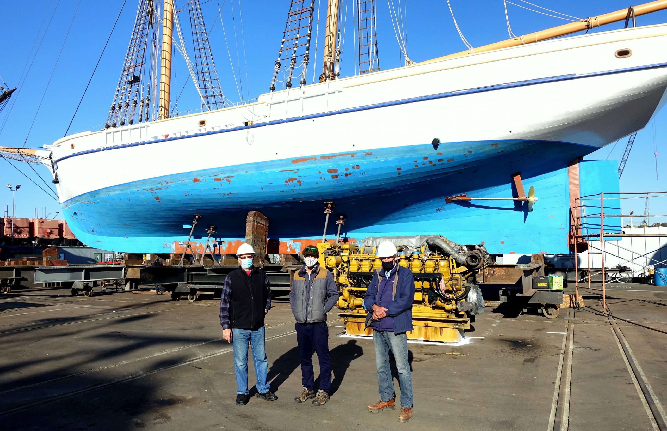 Matthew Turner haul out crew in front of ship