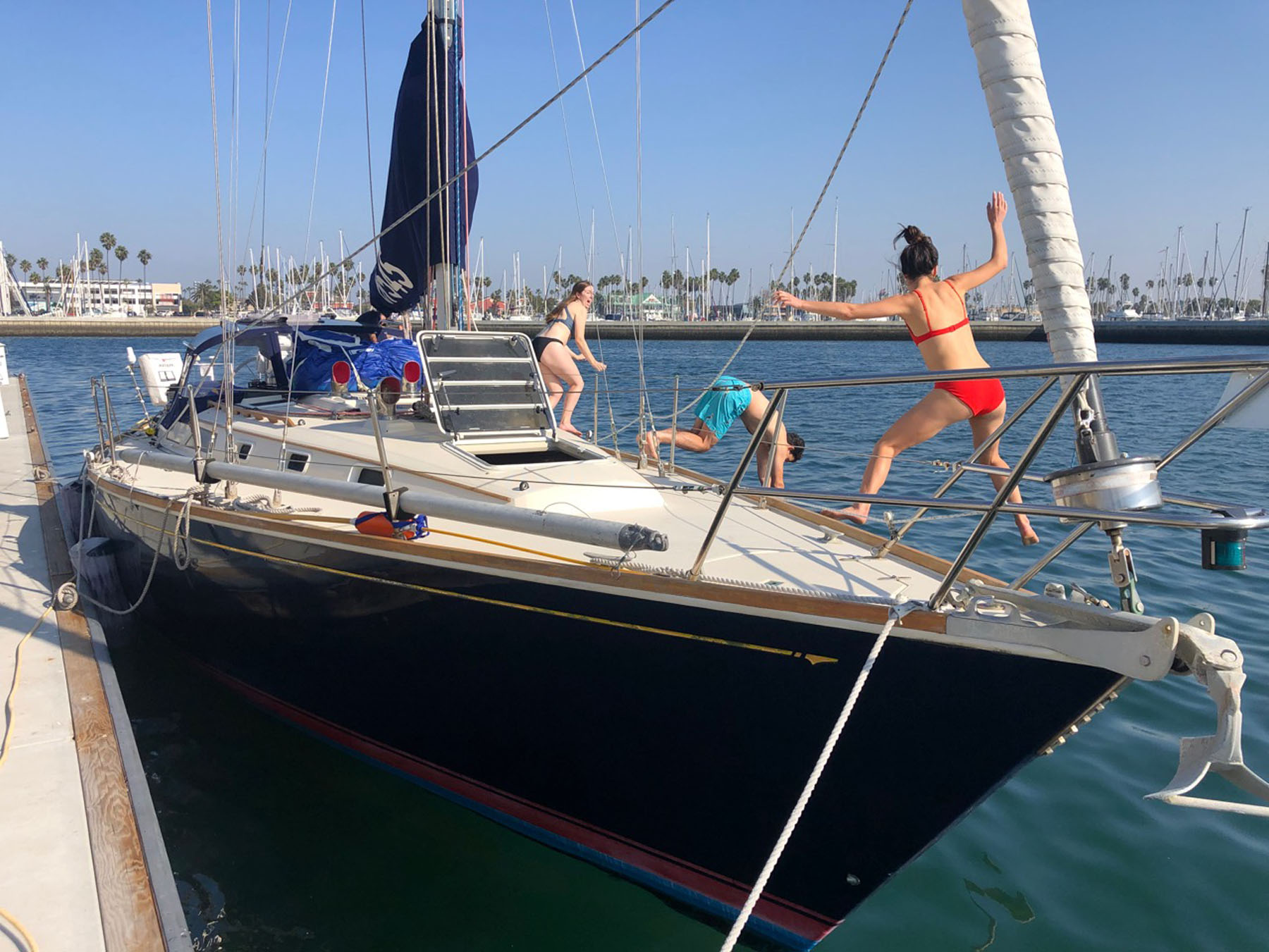 Long Beach Yacht Club docks