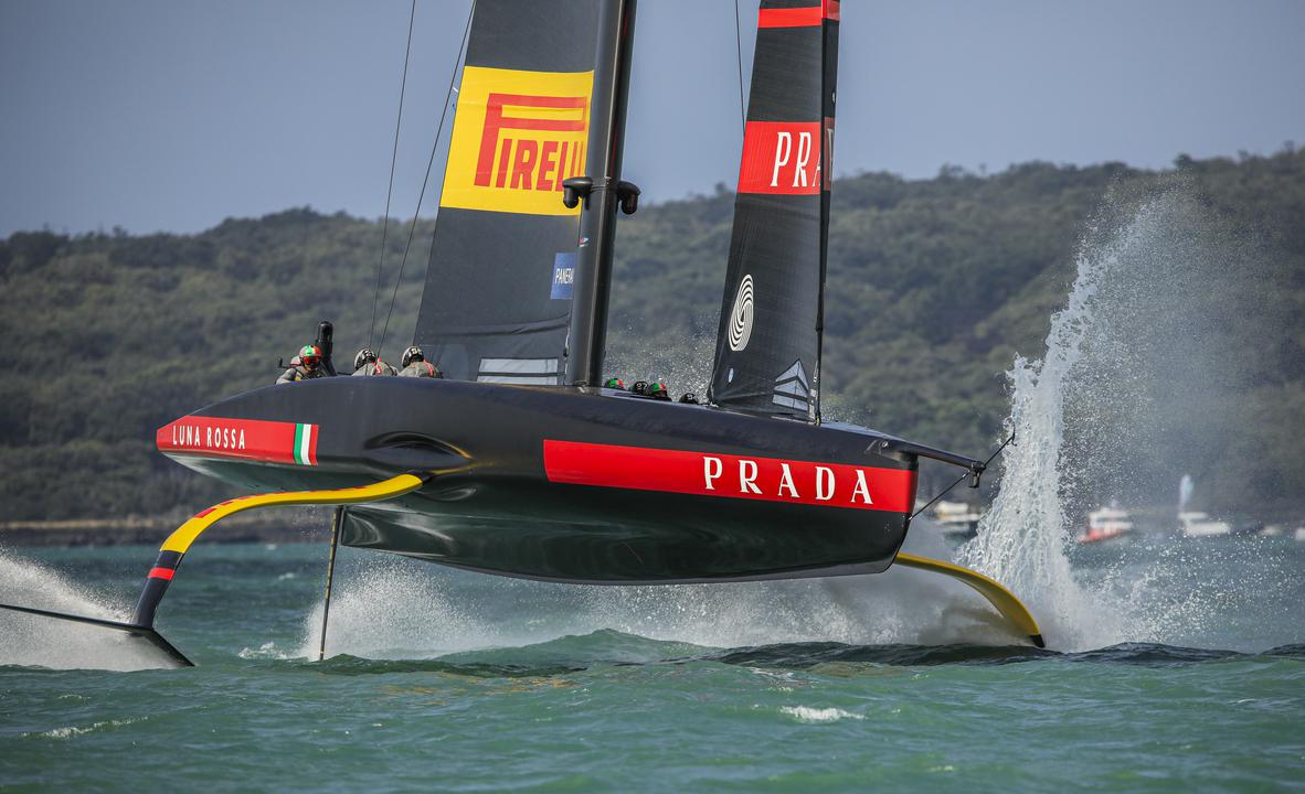 Luna Rossa Prada Pirelli Team