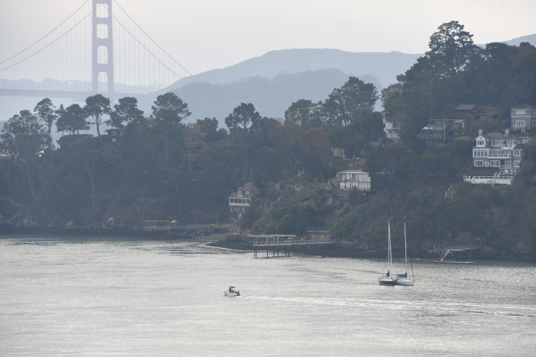 Random acts of sailing. Rafted in Belveder Cove