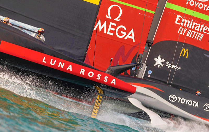 Luna Rossa foiling