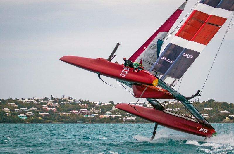 Leaping catamaran