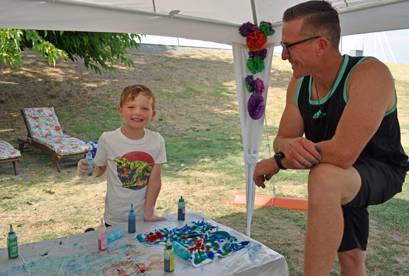 Tie-dye station