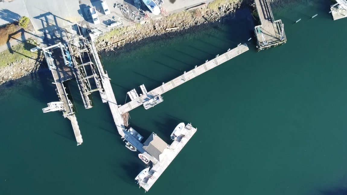 empty dinghy dock