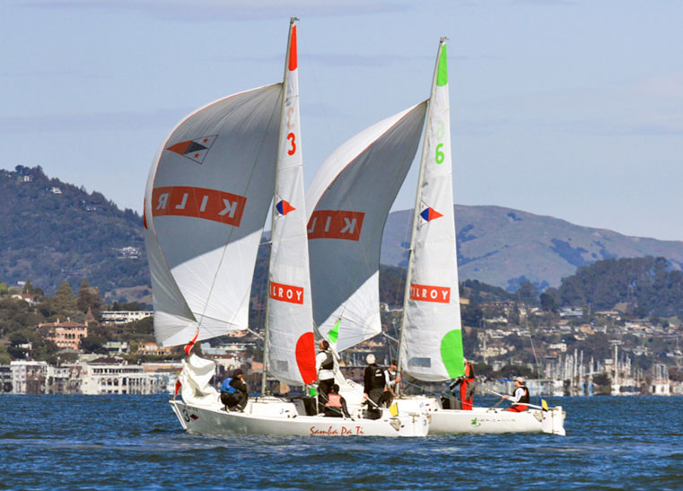 J/22s flying spinnakers