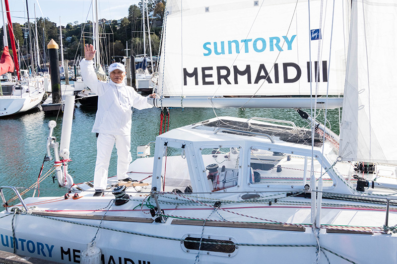 Kenichi Horie aboard Suntory Mermaid III