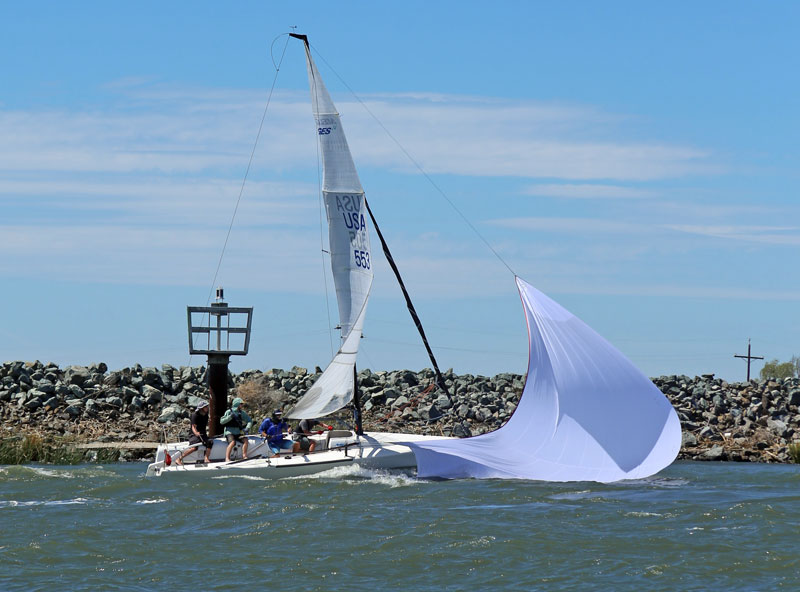 Melges 24 at day marker