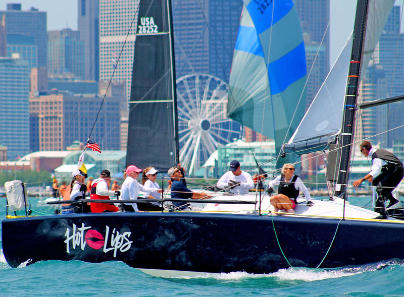 Hot Lips sailing in Chicago