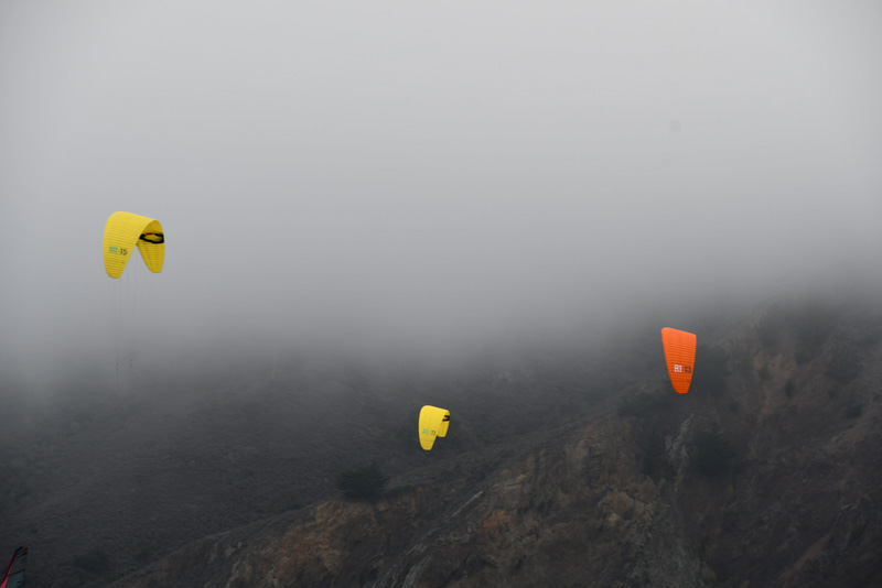 Kites and Fog