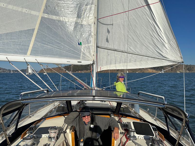 Downwind aboard Finistere