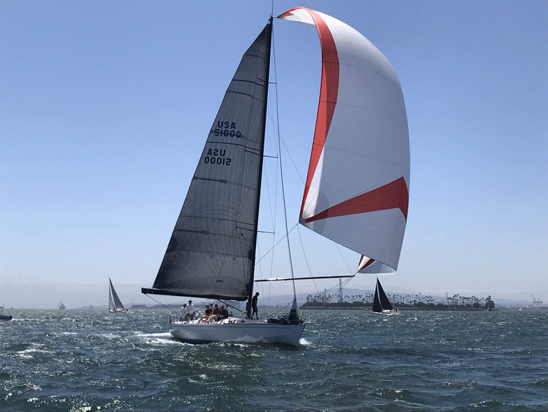 Santa Cruz 52 Vela