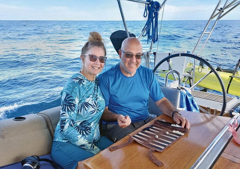 playing backgammon in cockpit
