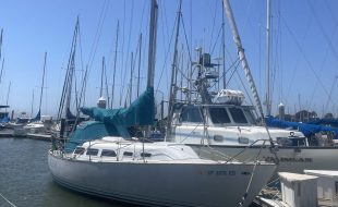 32 foot sailboat