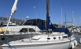 32 foot sailboat