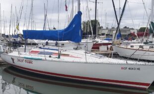 32 ft sailboat for sale