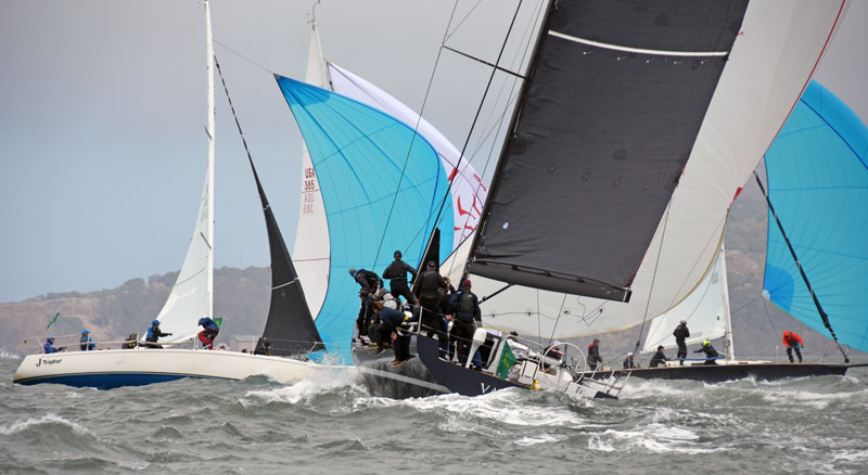 RP 56 Vasara sails through the J/105 fleet.