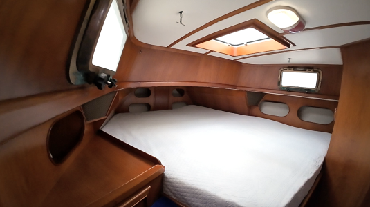 Aft-Stateroom-2