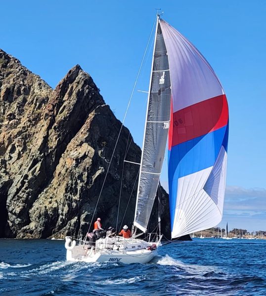 Jack Mayer's J/109 Zephyr rounding the island.