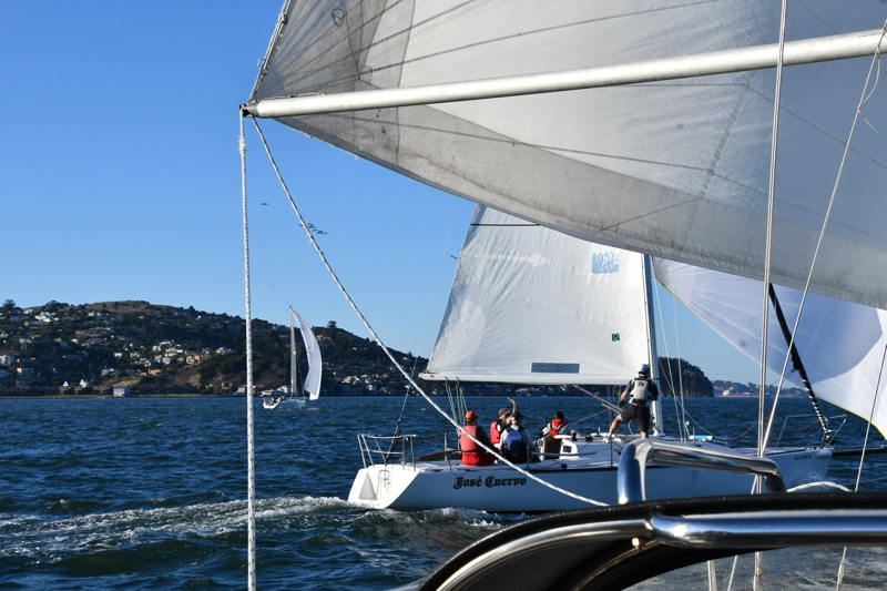 Finistere crosses jibes with the J/105 Jose Cuervo.
