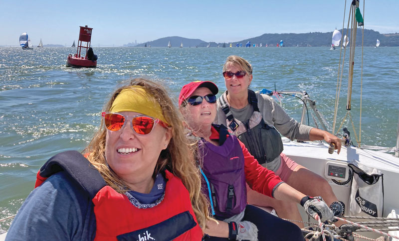 Women sailors on Express 27
