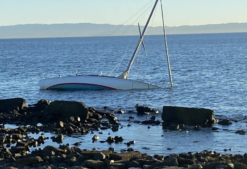 New boat sinking off Ballena Bay in Alameda.