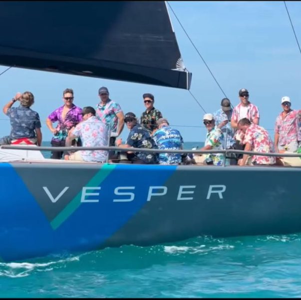 Eduardo's California connection caused him to capture this photo of Jim Schwartz's Maxi 72 Vesper.