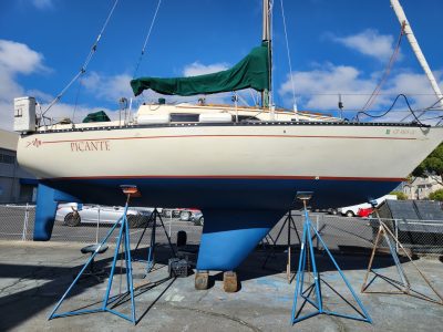 3-Picante-at-boatyard-10-1-22-1
