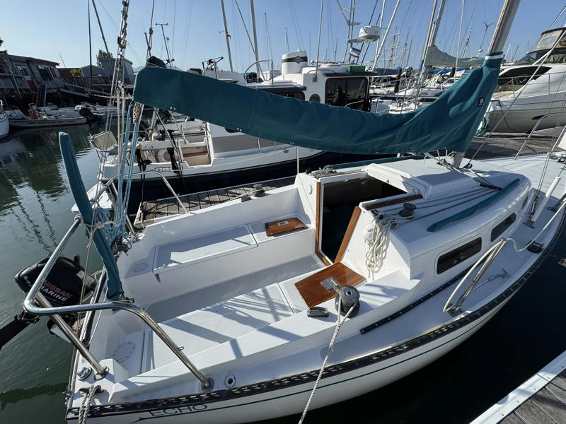 It's amazing how good a 1976 Ranger 23 can look.