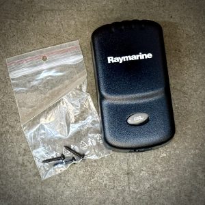 19-Raymarine-walkie-1