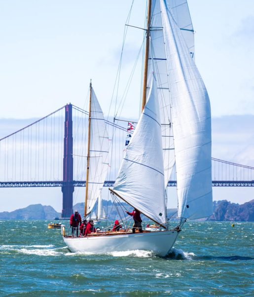 The S & S 42 Ocean Queen went on to win Marconi I and the Dead Eye Trophy. 