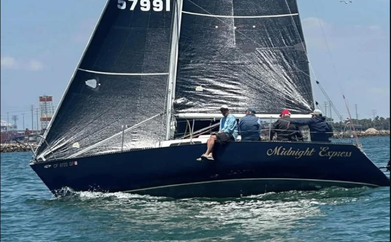 Midnight Express is a winning CF 27 located in Alamitos Bay.