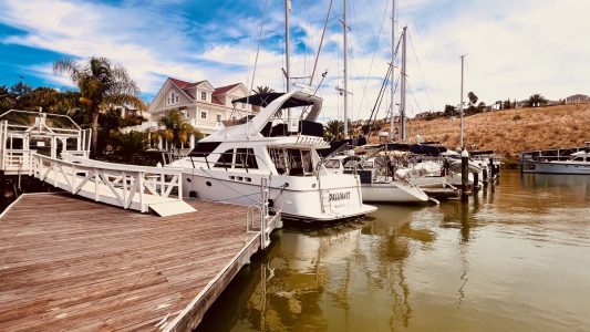 yatch-slip