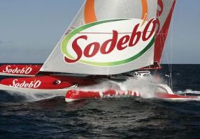 With Francis Joyon and IDEC setting such a furious pace, Coville is having to start in storm conditions to try to keep up.