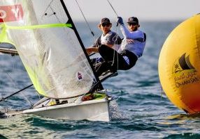 US 49er at mark rounding