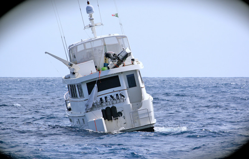 Cat Rescues Six Near Cabo - Latitude38